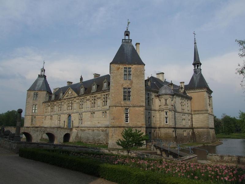 chateau-sully-maison-hote-bourgogne